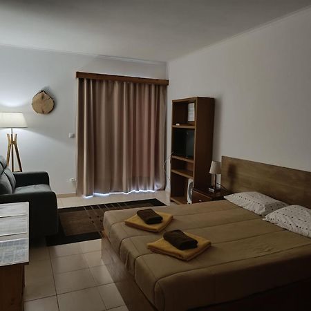 Azores Garden House - Private Suites & Apartments - Automatic Self Check-In Понта-Делгада Екстер'єр фото