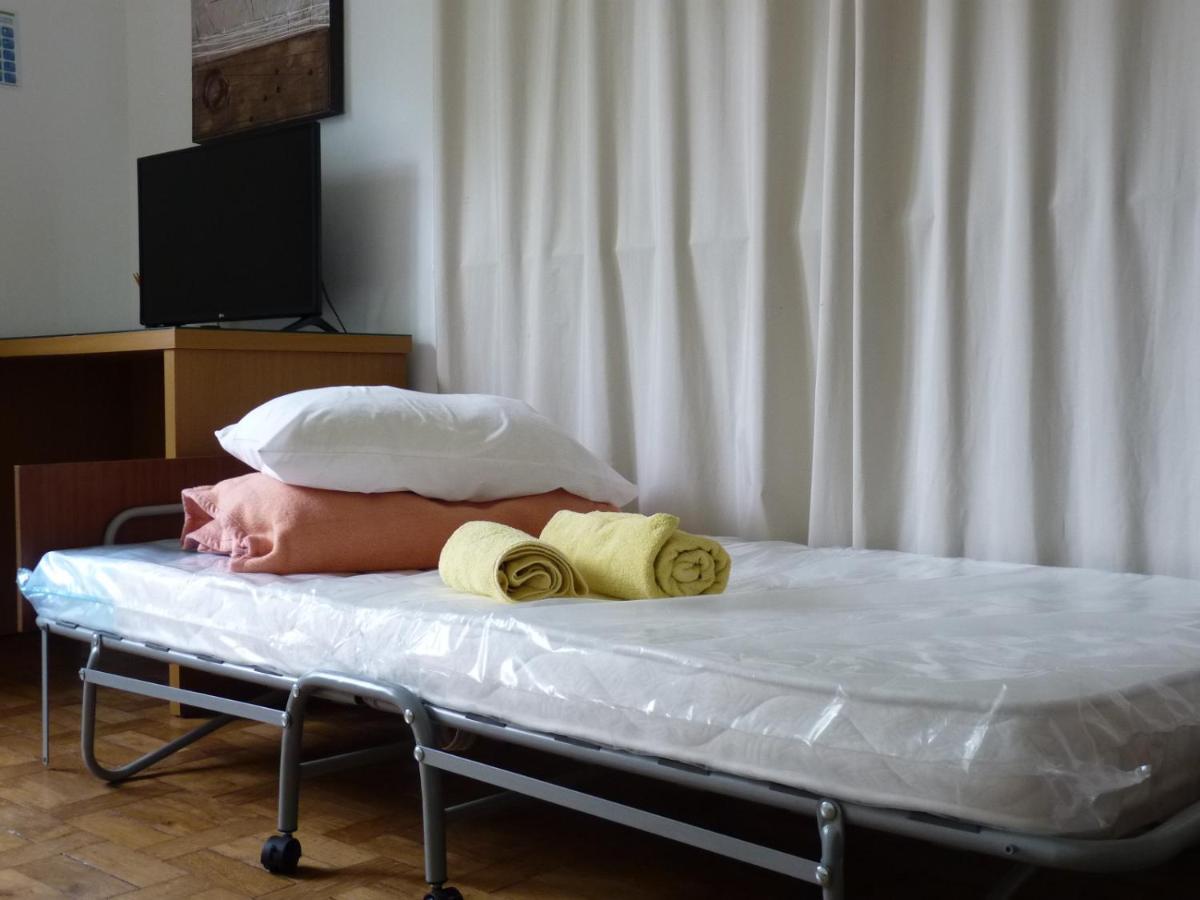 Azores Garden House - Private Suites & Apartments - Automatic Self Check-In Понта-Делгада Екстер'єр фото