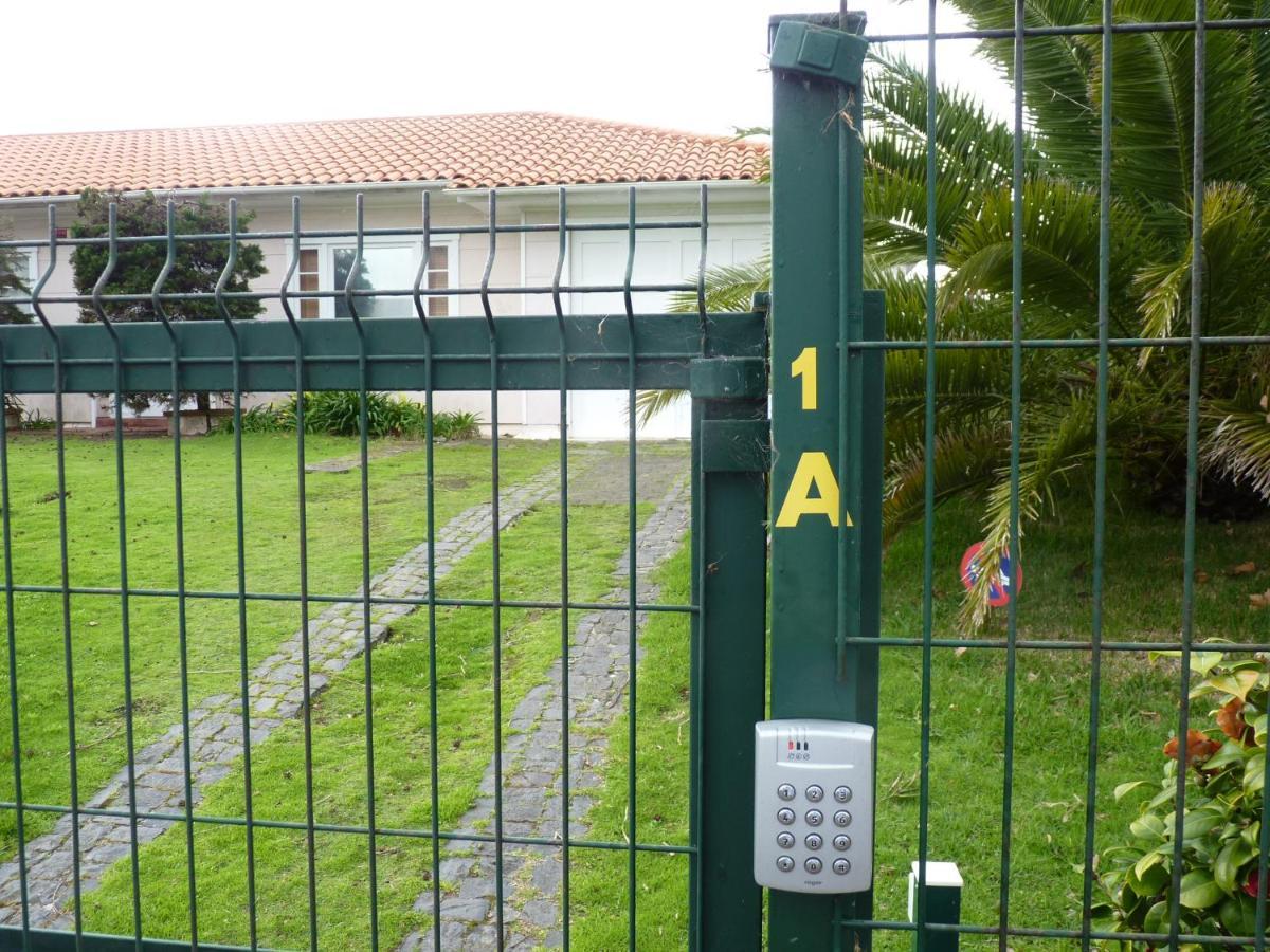 Azores Garden House - Private Suites & Apartments - Automatic Self Check-In Понта-Делгада Екстер'єр фото