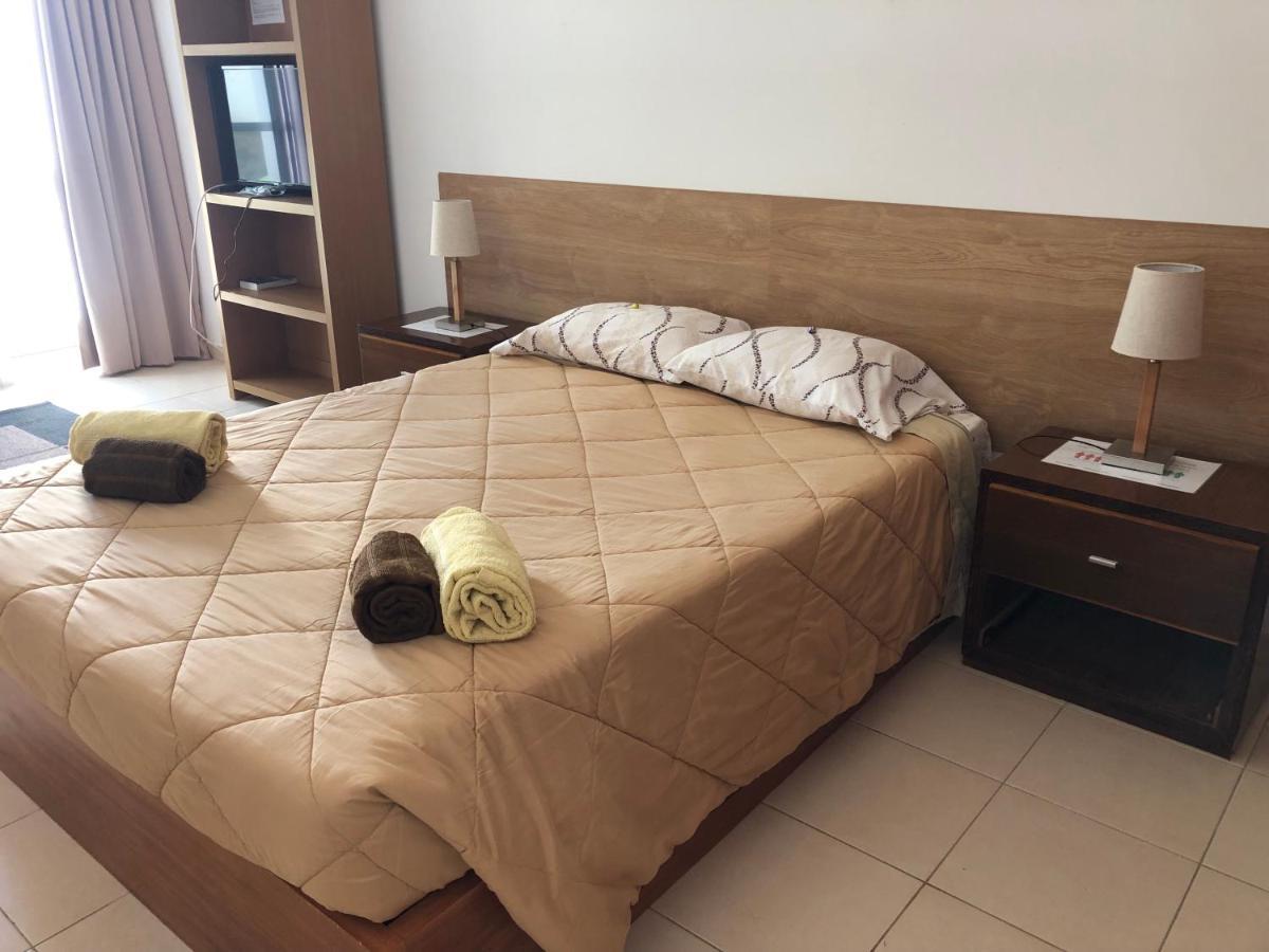 Azores Garden House - Private Suites & Apartments - Automatic Self Check-In Понта-Делгада Екстер'єр фото