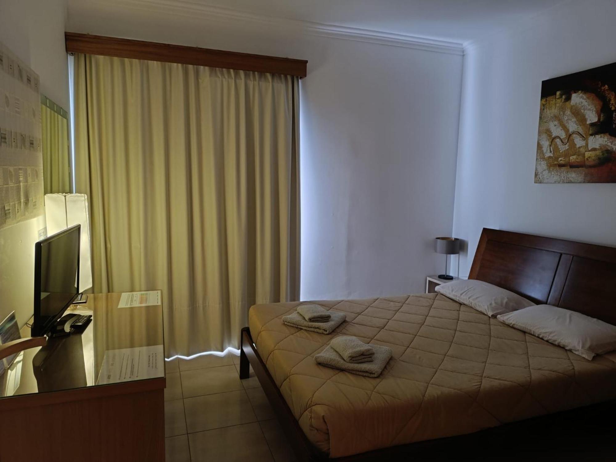 Azores Garden House - Private Suites & Apartments - Automatic Self Check-In Понта-Делгада Екстер'єр фото