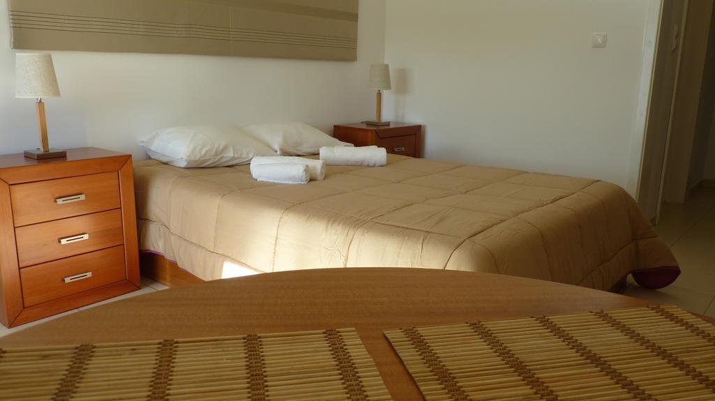 Azores Garden House - Private Suites & Apartments - Automatic Self Check-In Понта-Делгада Екстер'єр фото