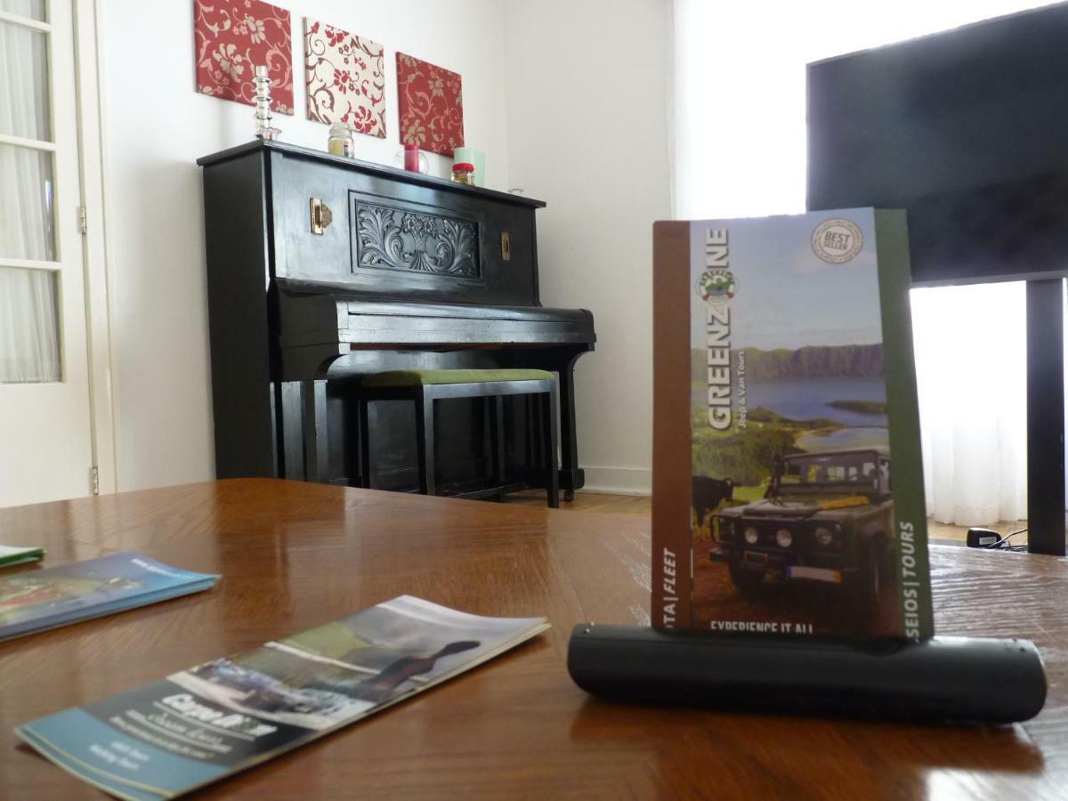 Azores Garden House - Private Suites & Apartments - Automatic Self Check-In Понта-Делгада Екстер'єр фото